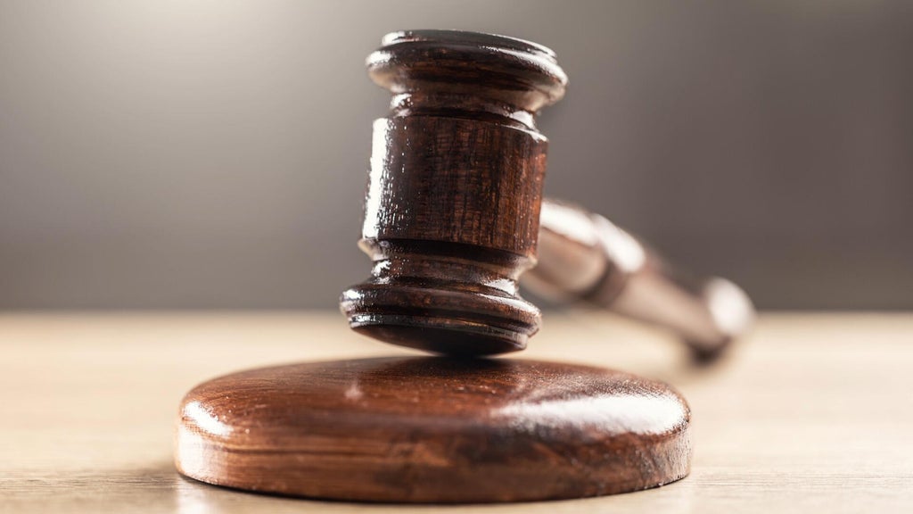 Minnetonka man found guilty of threatening federal judges, elected officials — WCCO / CBS Minnesota, Roseville Schools news