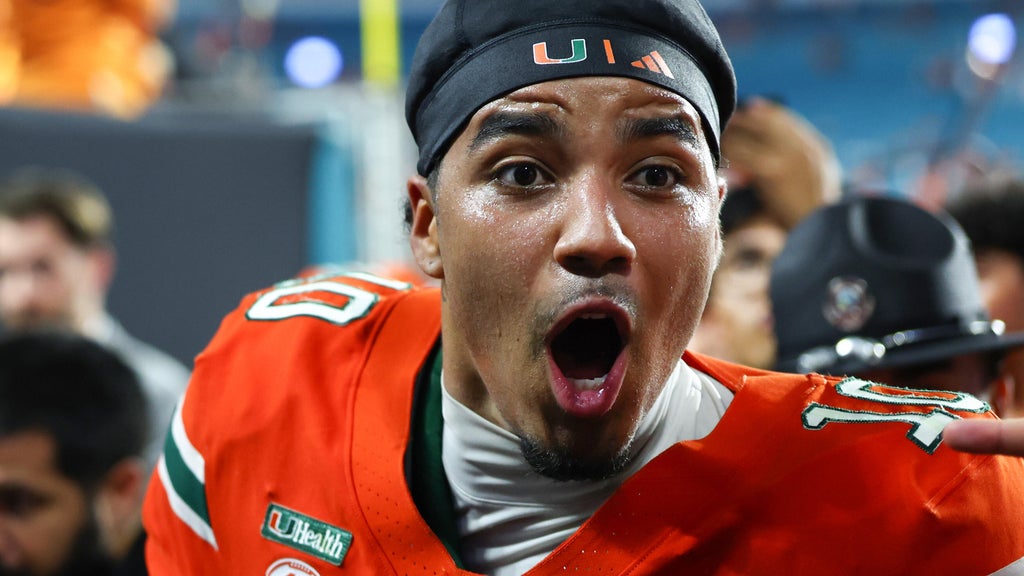 No. 3 Miami downs Florida State 43-35 in double-overtime thriller — CBS Miami, Roseville Sports news
