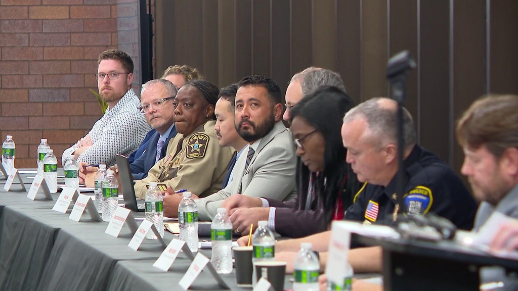 Eden Prairie school, law enforcement leaders hold community meeting weeks after homecoming shooting — Roseville Schools news