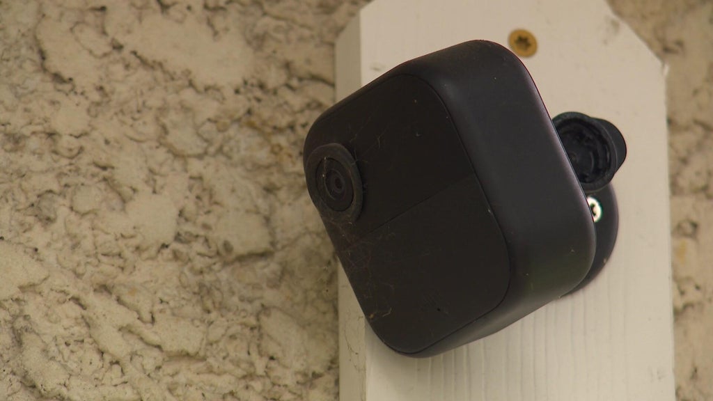 Serial Minneapolis peeping tom has long criminal history, could face more charges — WCCO / CBS Minnesota, Roseville Community news