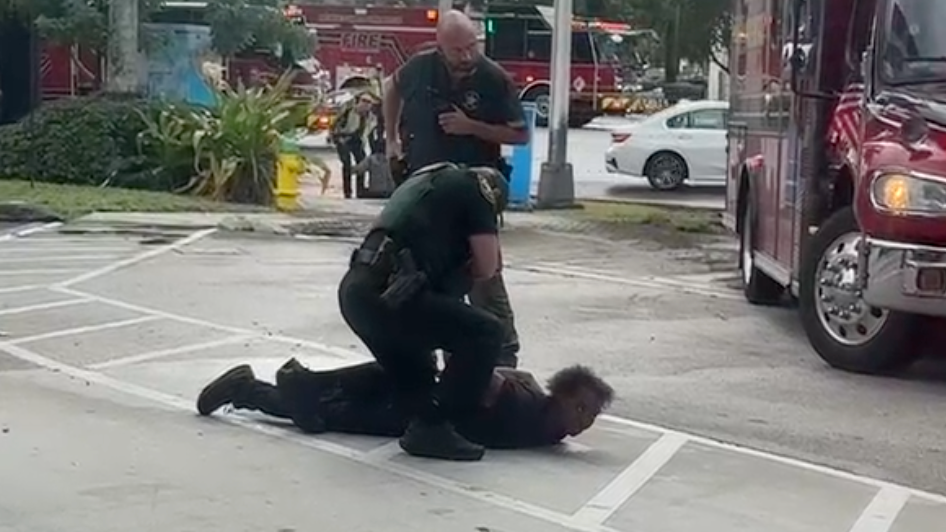 Woman arrested, person hospitalized after multi-vehicle crash, vehicle hits Deerfield Beach gas station — CBS Miami, Roseville Real Estate news