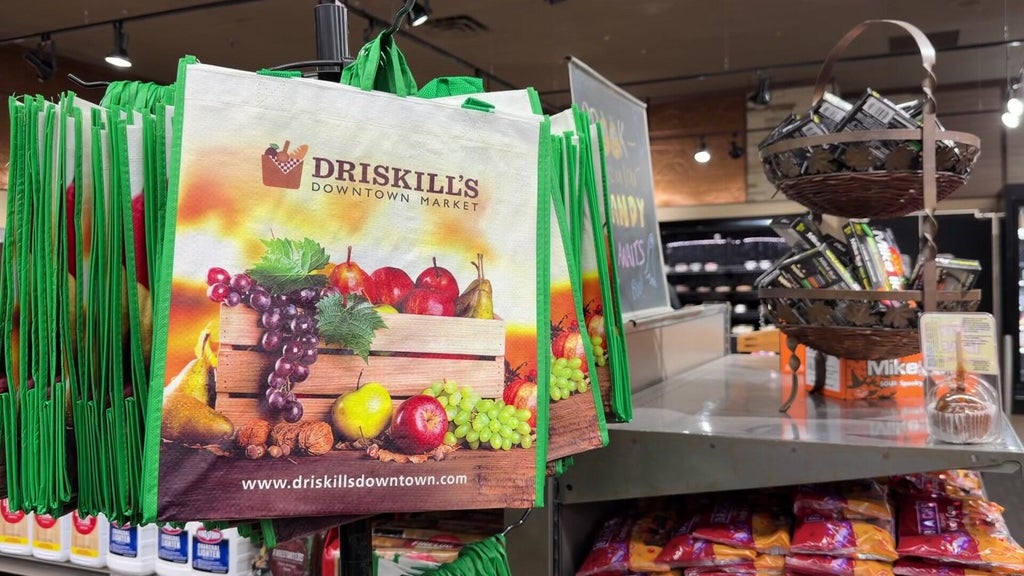 Hopkins grocery store seeks community support amid sales struggles — WCCO / CBS Minnesota, Roseville Government news
