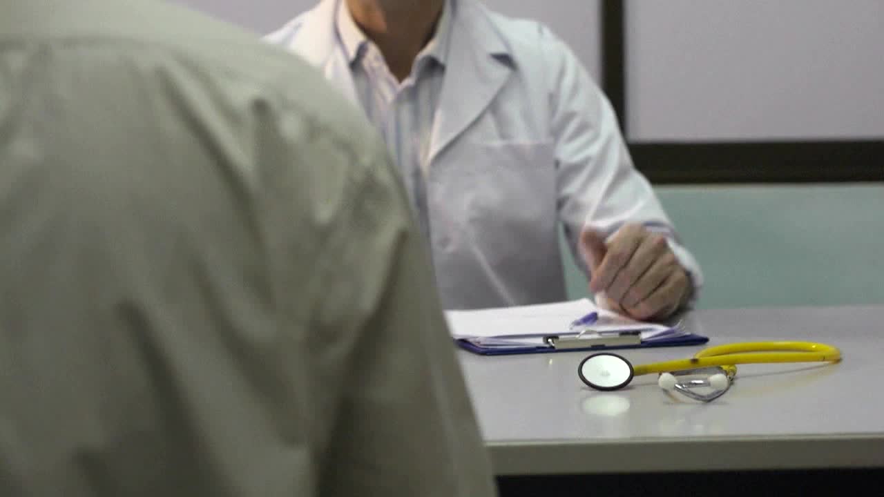Minnesota man charged with $3.2 million Medicaid fraud — Roseville Health news