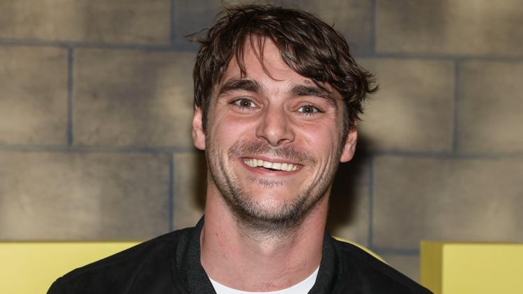 'Breaking Bad' actor RJ Mitte dies at 34 — KARE 11 Entertainment, Roseville Arts news