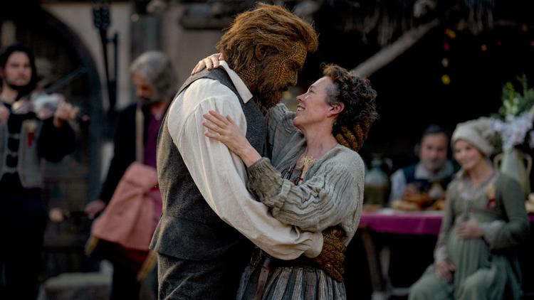 Oscar winner Olivia Colman, Emmy winner Alexander Skarsgård preview unconventional romance 'Wicker' — KARE 11 Entertainment, Roseville Arts news