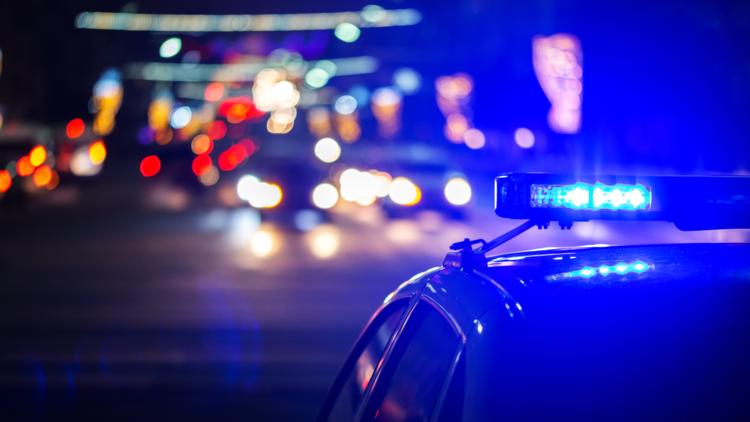 SAPD: Intoxicated driver crashes into pillar on Loop 1604, killing passenger — KENS 5 (San Antonio), Roseville Community news