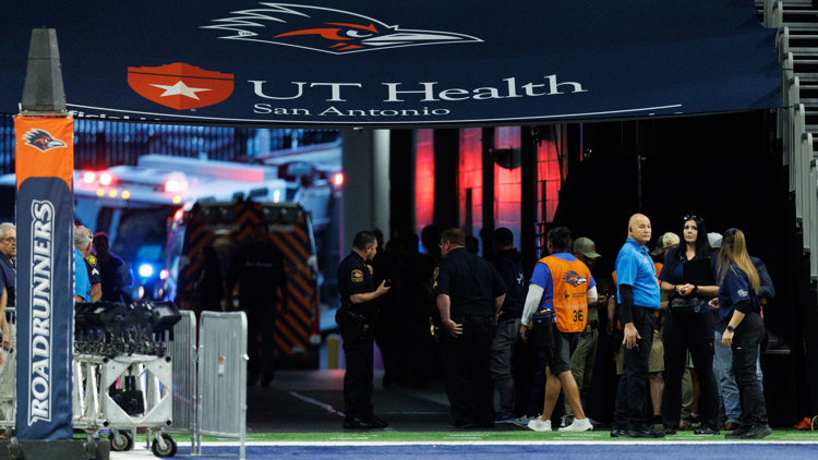 Military member dies after falling while rappelling from Alamodome's ceiling before UTSA vs. Navy game — NewsWest 9 (Permian Basin), Roseville Sports news