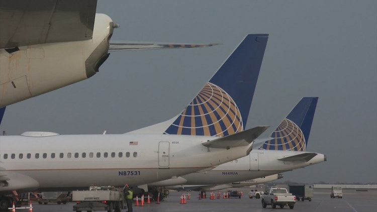 United flight from Grand Cayman to Houston declares emergency, lands safely — KENS 5 (San Antonio), Roseville Community news