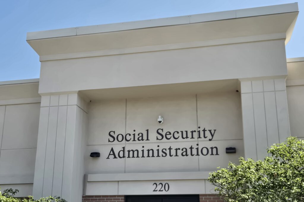 Social Security benefits increase will hit 3.6% in 2027 — Minnesota Reformer, Roseville Government news