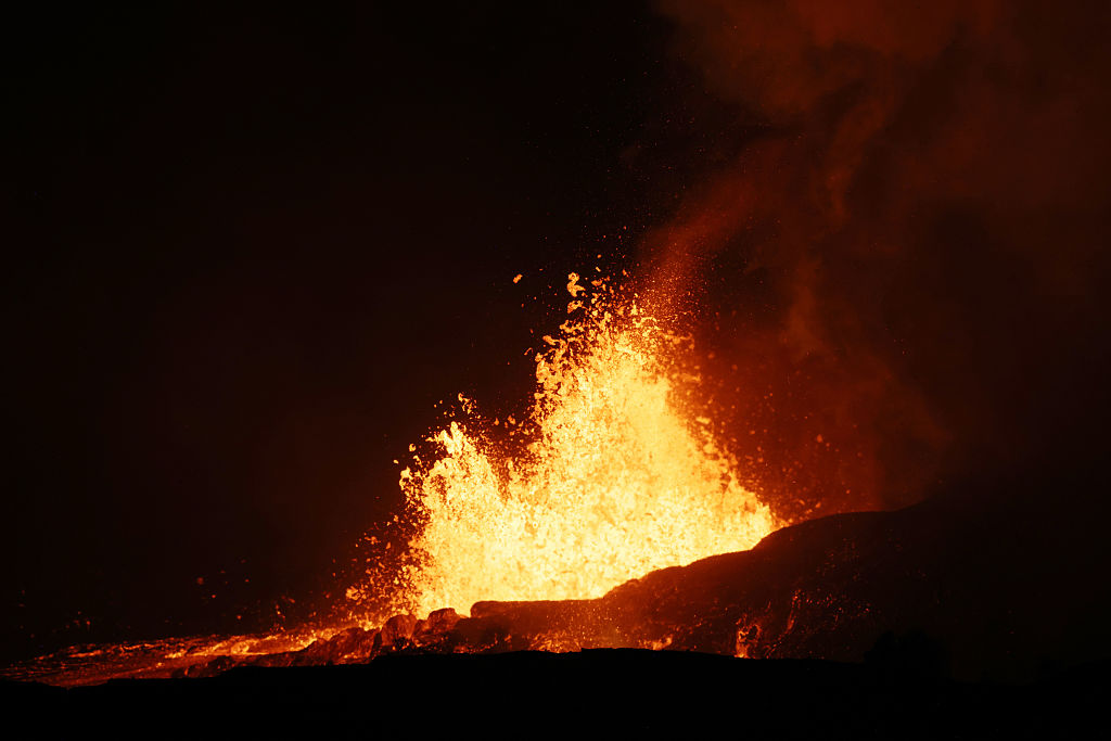 Kīlauea volcano activity prompts trail closures at popular Hawaii national park — FOX 9, Roseville Schools news